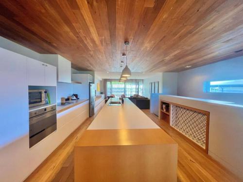 Bay Retreat Apollo Bay Dog Friendly Wifi in Apollo Bay, Australia