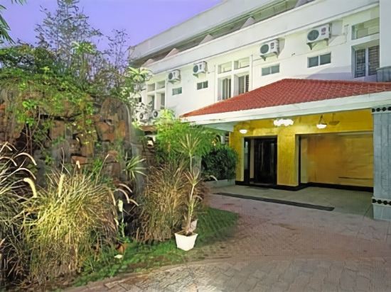 Hotel Grand Palace Stay in Cuddalore, India