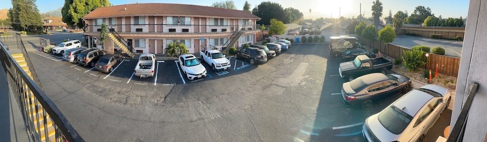 Morganhill Inn Motel - photo 23