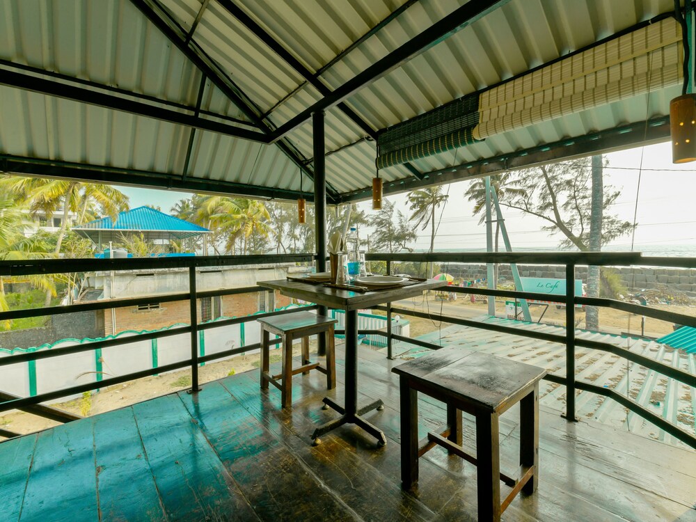 OYO 13415 Cherai Village Home Stay