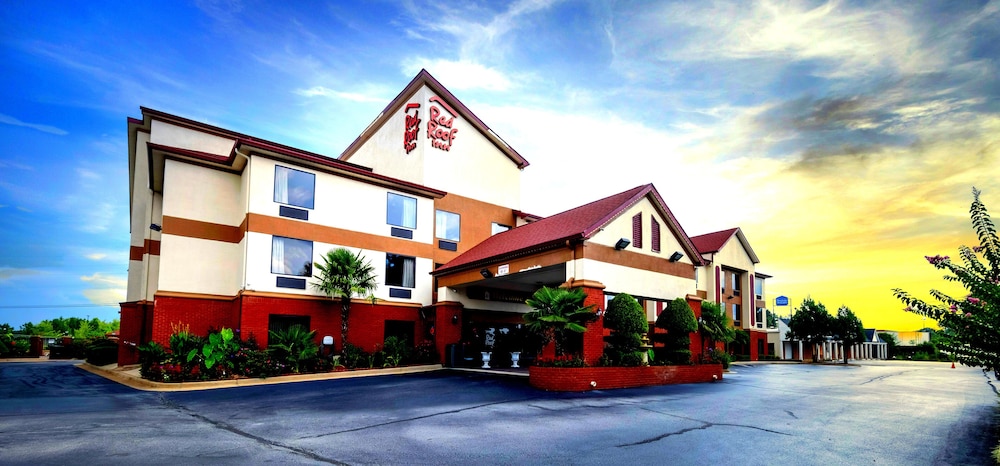 Red Roof Inn Atlanta Southeast Stockbridge - photo 52