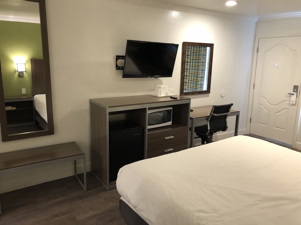 Gilroy Inn — hotel in Gilroy
