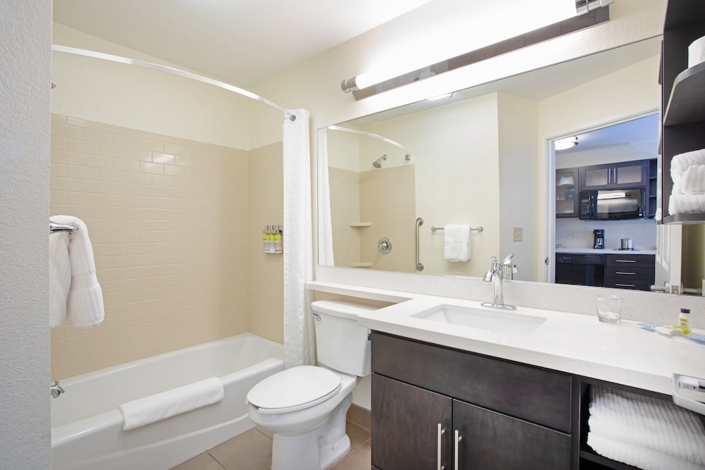Candlewood Suites Manhattan by IHG - photo 15