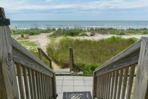 Another Beach Experience by Oak Island Accommodations - photo 30