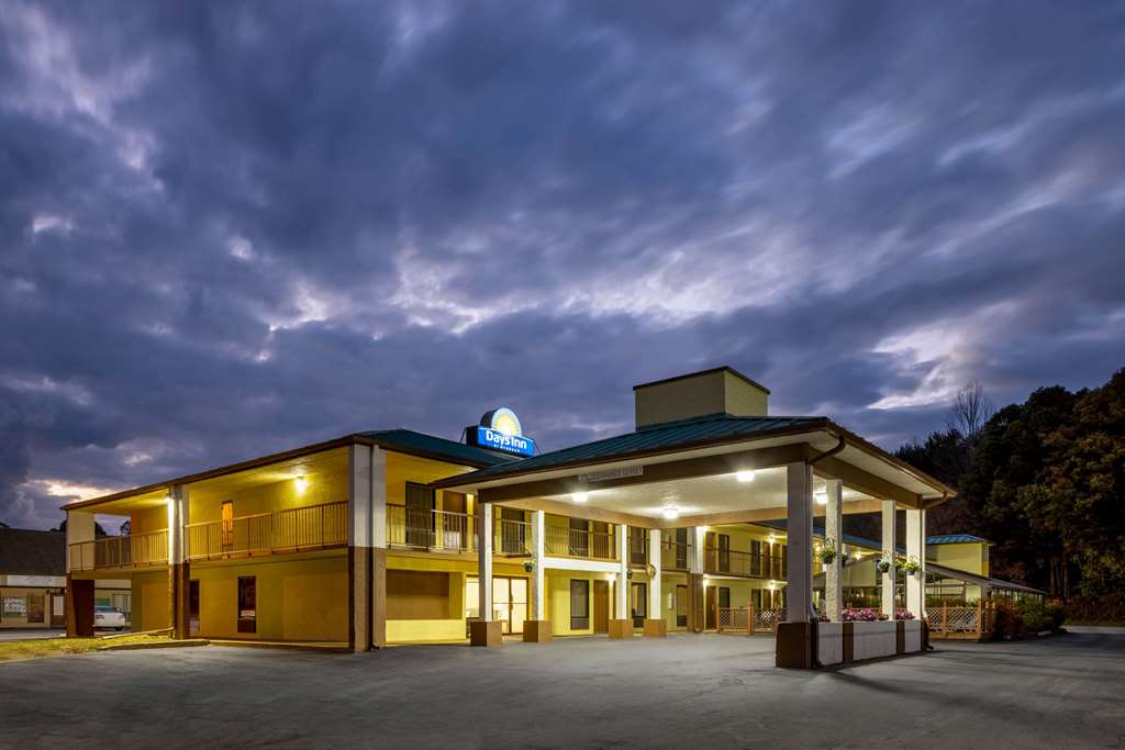 Days Inn by Wyndham Murphy - photo 2