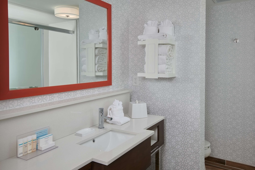 Hampton Inn Wilmington Medical Park - photo 26