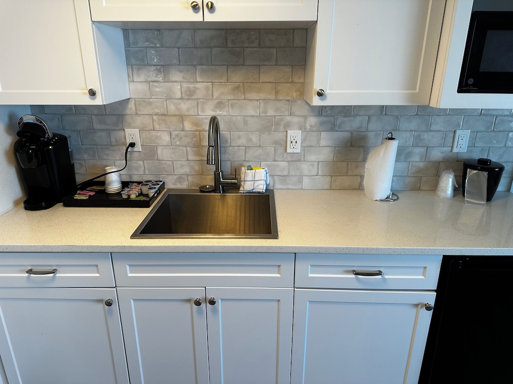 West Beach Suites - photo 58