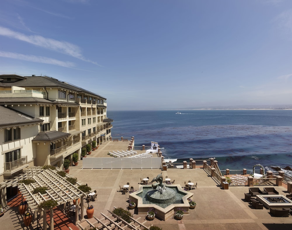 Monterey Plaza Hotel & Spa - photo 76