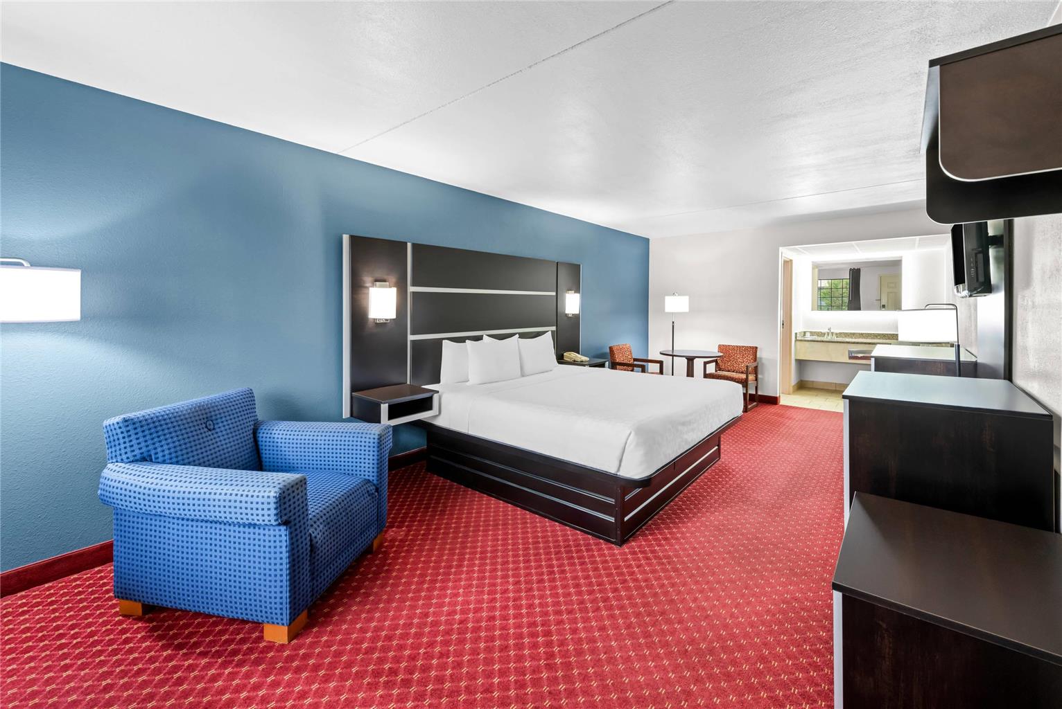 Clarion Inn Branson - carbon neutral hotel in Branson