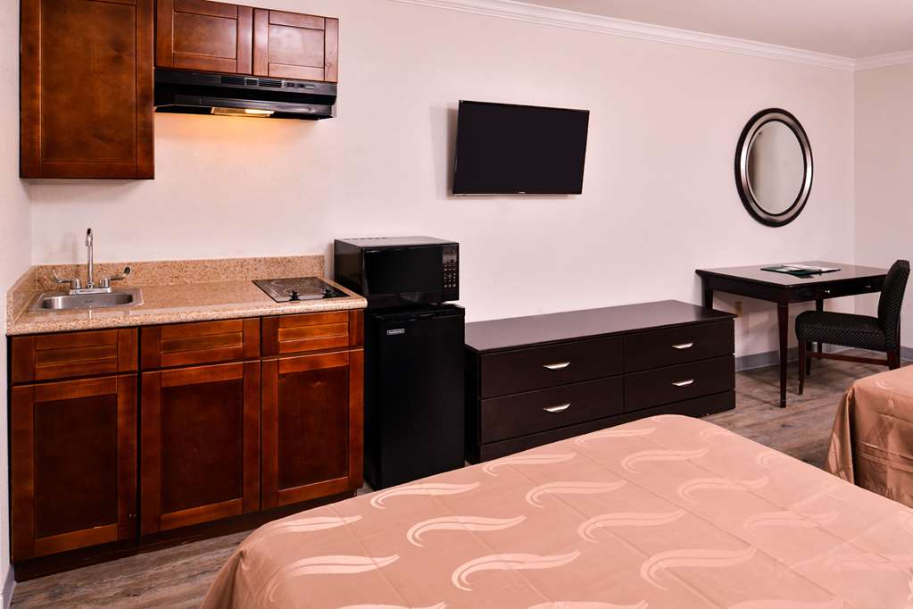 Quality Inn & Suites Beaumont - photo 20