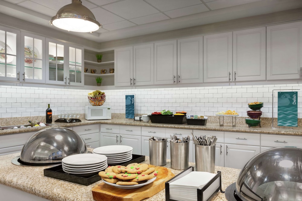 Homewood Suites by Hilton North Dallas Plano - photo 27