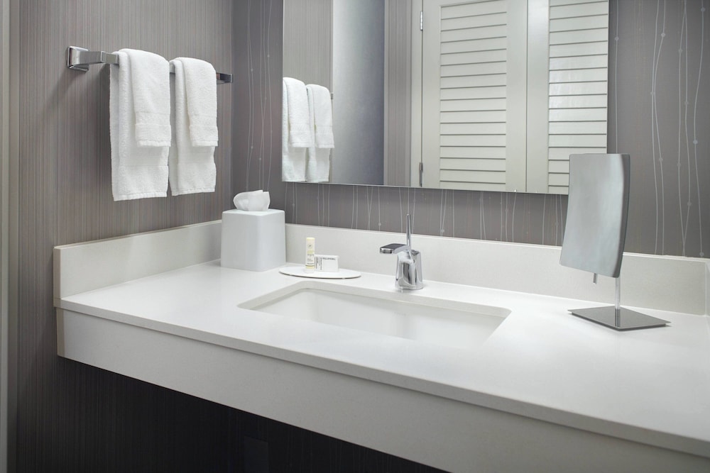 Courtyard by Marriott Charlotte Southpark - photo 13