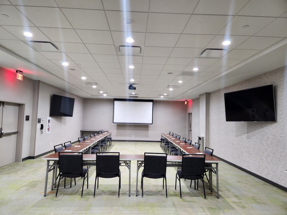 Home2 Suites Dallas Medical - photo 17