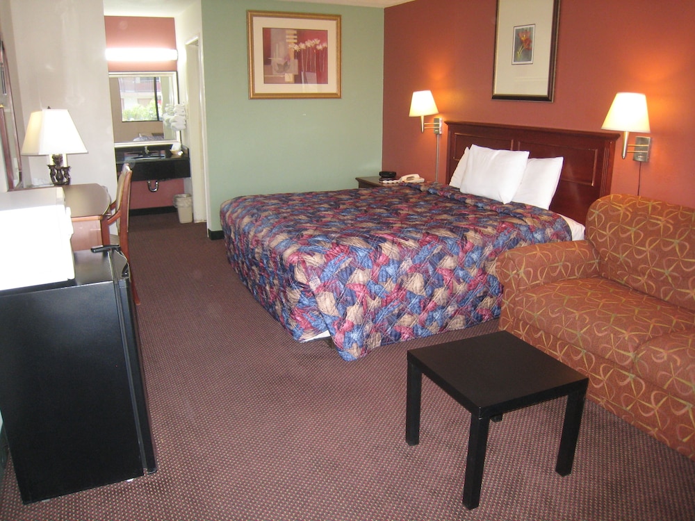 Motel 8 - photo 5