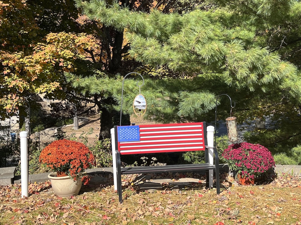 Eagle View Motel & Retreat - photo 16