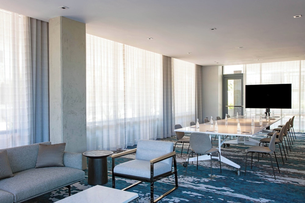 AC Hotel by Marriott Palo Alto - photo 33