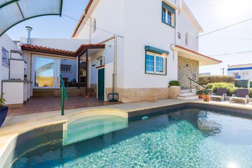 Casa Brincosa Ericeira — 4-Star Luxury Hotel in Ericeira, Portugal