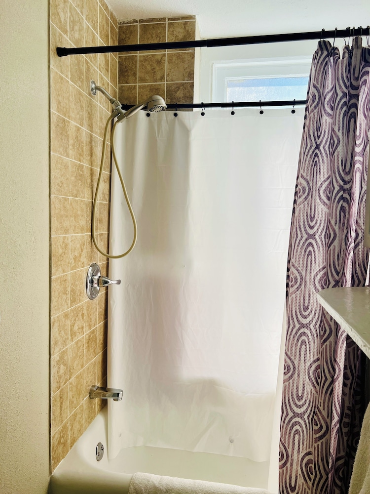 Admiral Hotel - photo 21