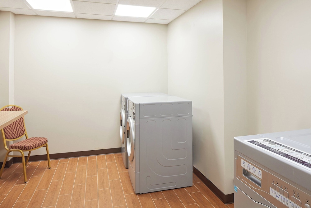 Towneplace Suites by Marriott Danville - photo 20
