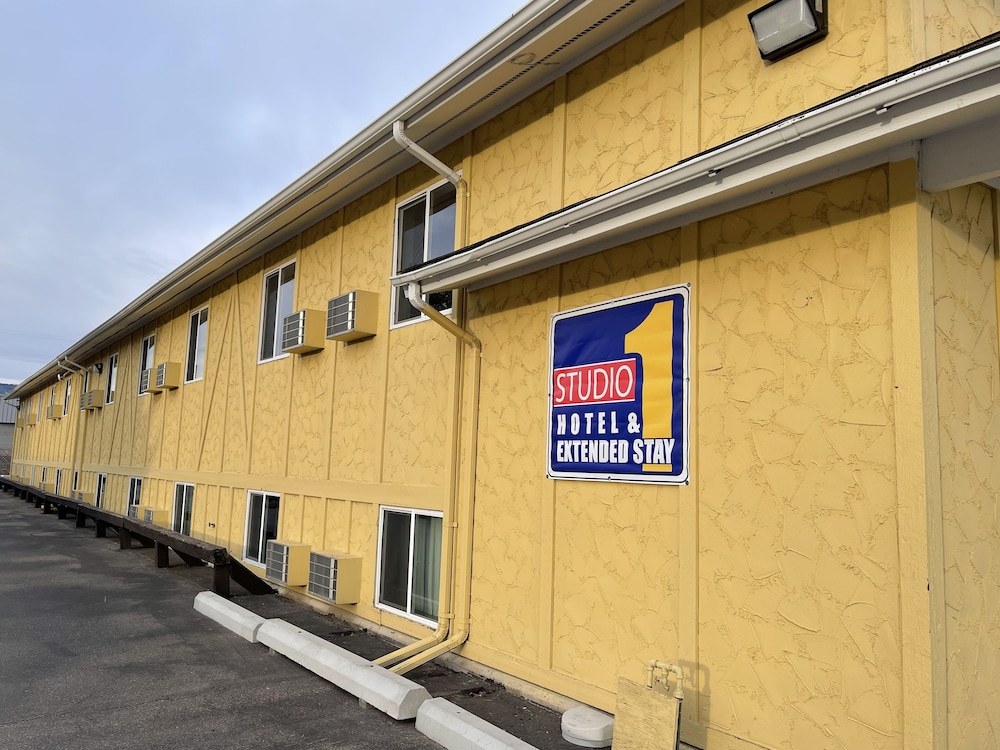 Studio 1 Hotel & Extended Stay Missoula - photo 13