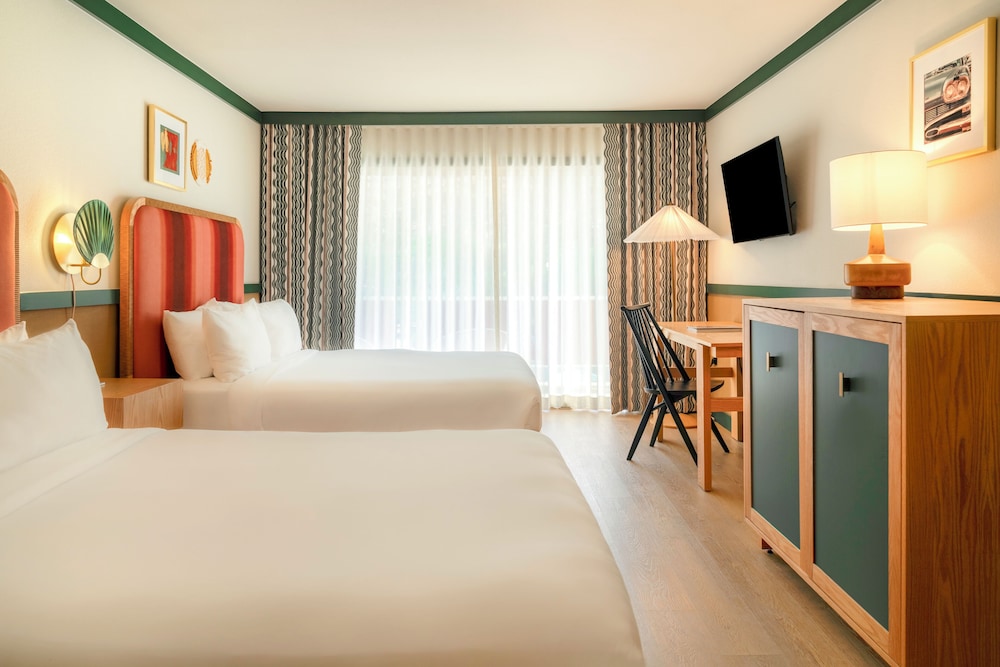 Royal Sun Palm Springs - photo 13
