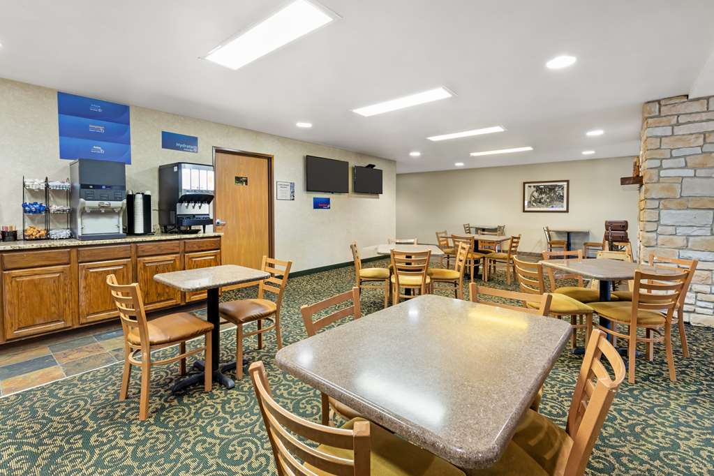 Best Western Wittenberg Inn - photo 30