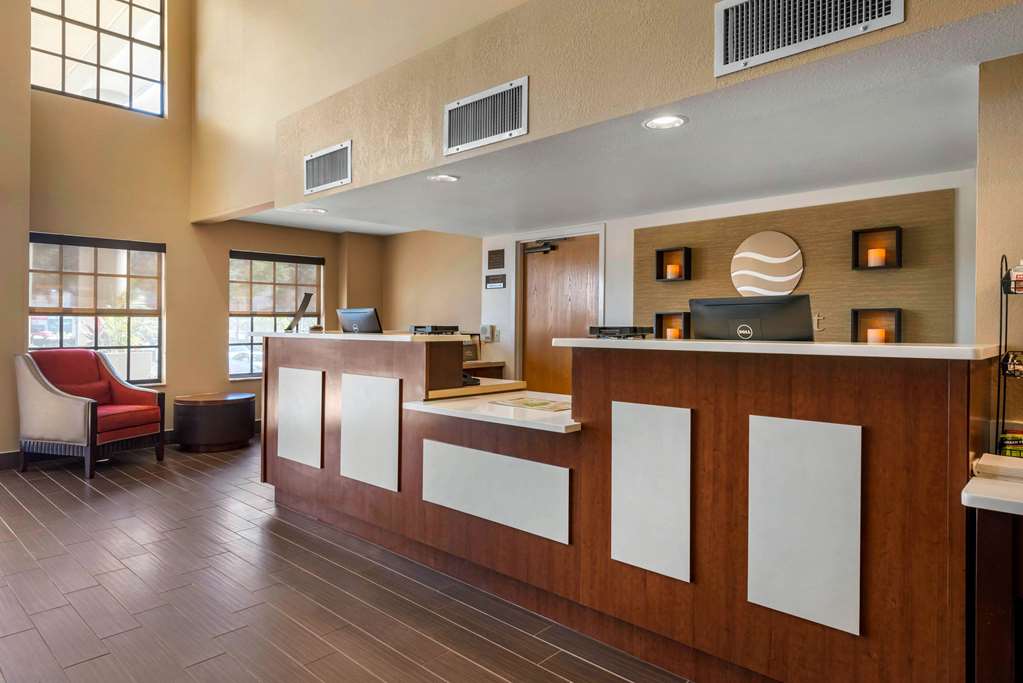 Comfort Inn Ocala Silver Springs - photo 4