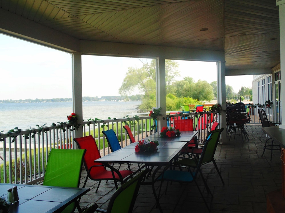 Lakeside Resort and Conference Center - photo 62