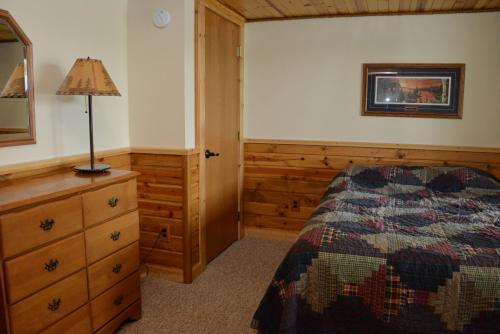 Riverside Resort - photo 19