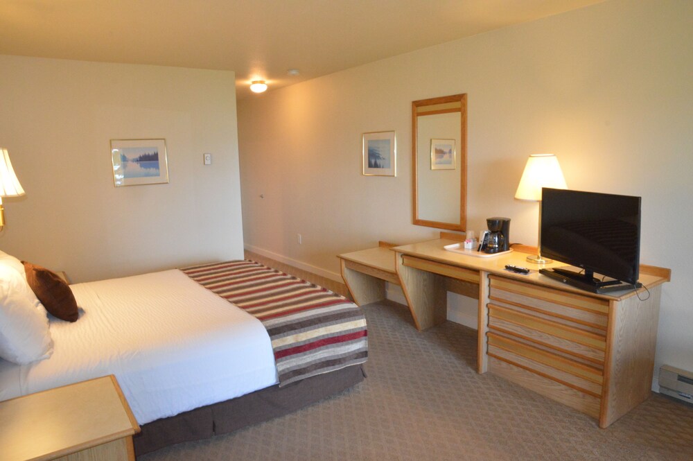 Astoria Crest Motel - photo 38