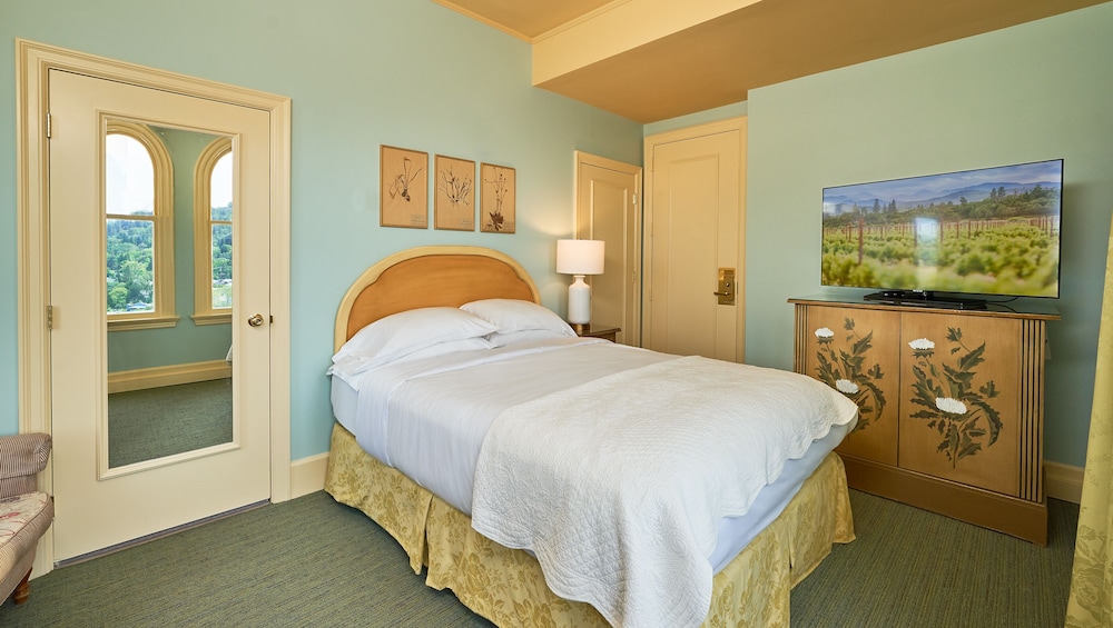 Ashland Springs Hotel - photo 18