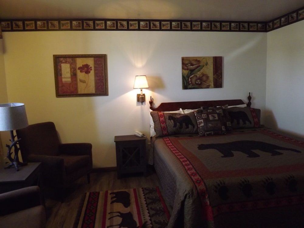 Crest Country Inn - photo 13