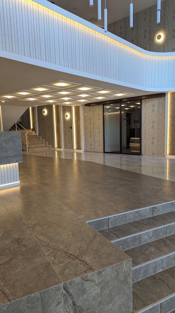 Hotel Grand — hotel in Sarajevo