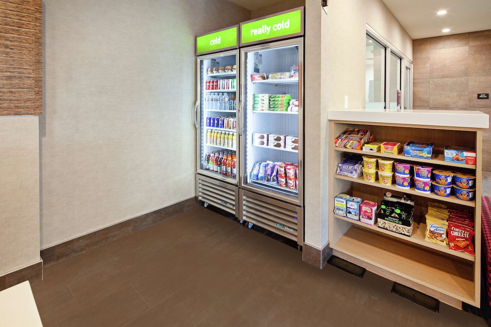 Home2 Suites by Hilton Alameda Oakland Airport - photo 34