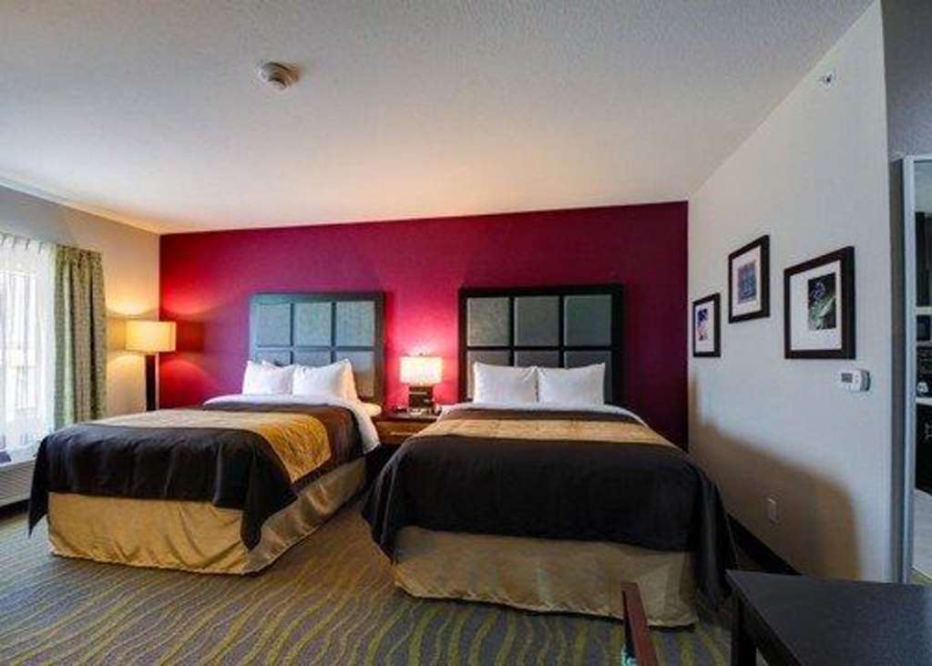 Comfort Inn & Suites Tulsa I 44 West Rt 66 - photo 20