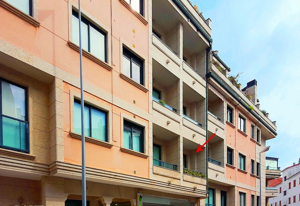 Edifio Sirena — 4-Star Luxury Hotel in Sanxenxo, Spain