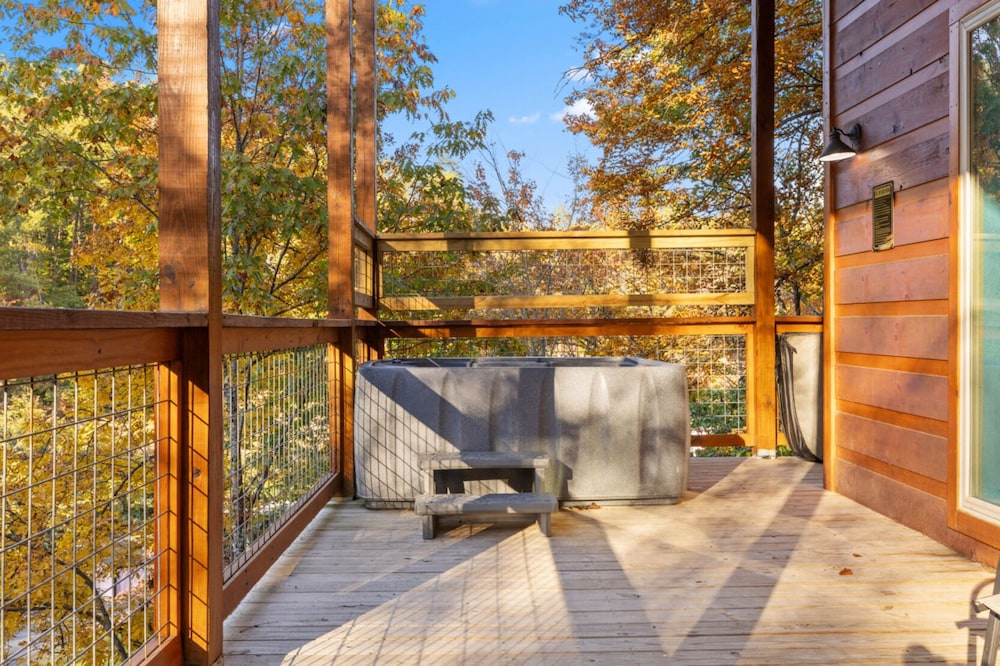Elegant Elite Estate By Ghosal Luxury Lodging - photo 74