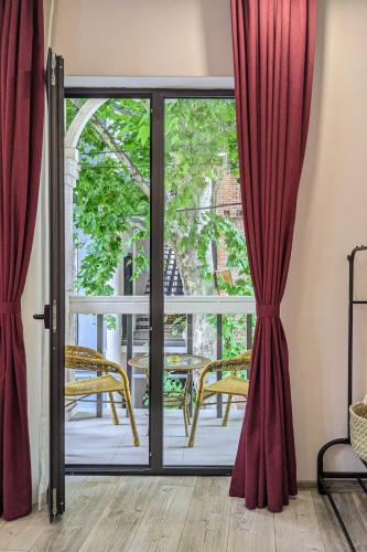Comfortable 2BR Apt with 3 Balconies by Wehost