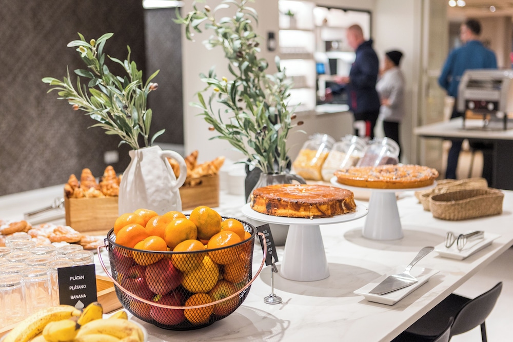 מזון ומשקאות