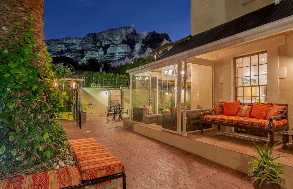 Rosedene Guest House — 4-Star Luxury Hotel in Cape Town, South Africa
