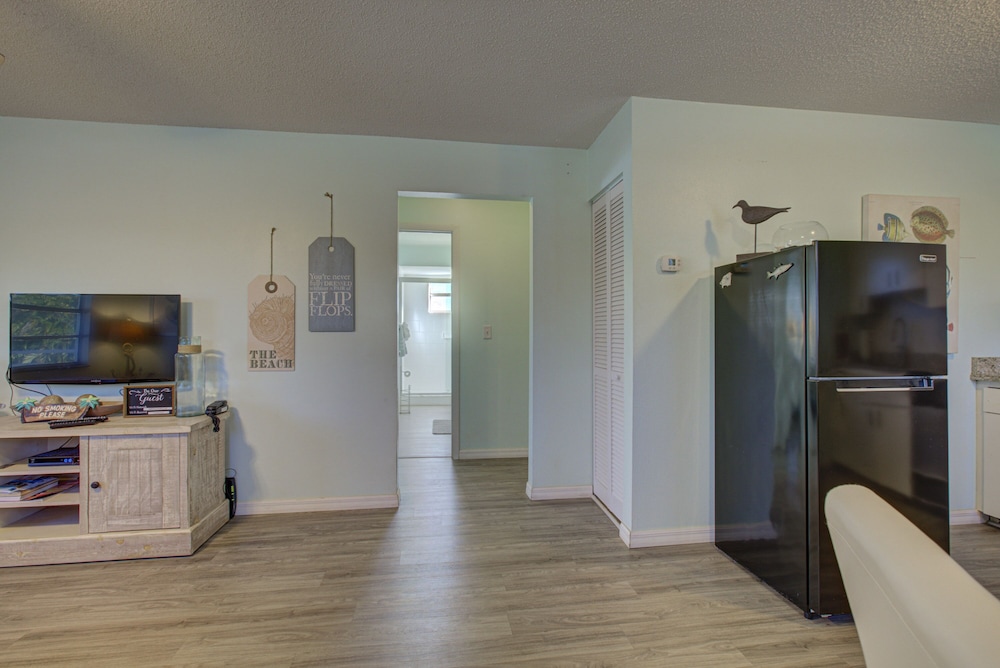 Beach Retreat Unit B By Anna Maria - photo 33
