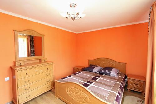 Cottage Kliverent — 4-Star Luxury Hotel in Yaremche, Ukraine