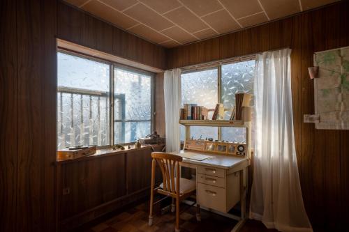 神倉書斎 Kamikura Hideaway — Shingu — photo 2