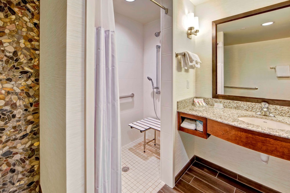 Hilton Garden Inn Nashville Brentwood - photo 16