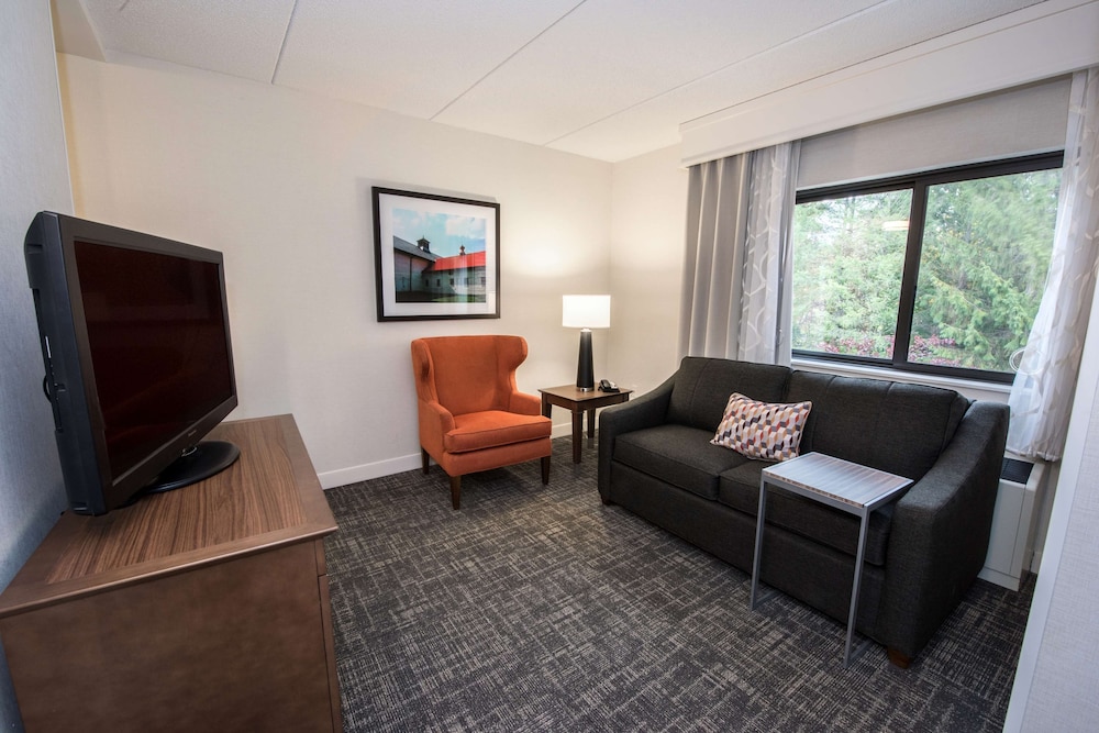 Hampton Inn Albany Western Ave University Area - photo 23