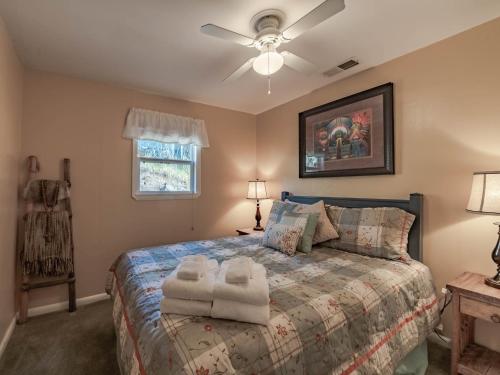 Winterfell by Ruidoso Vacation Rentals — 4-Star Luxury Hotel in Ruidoso, United States