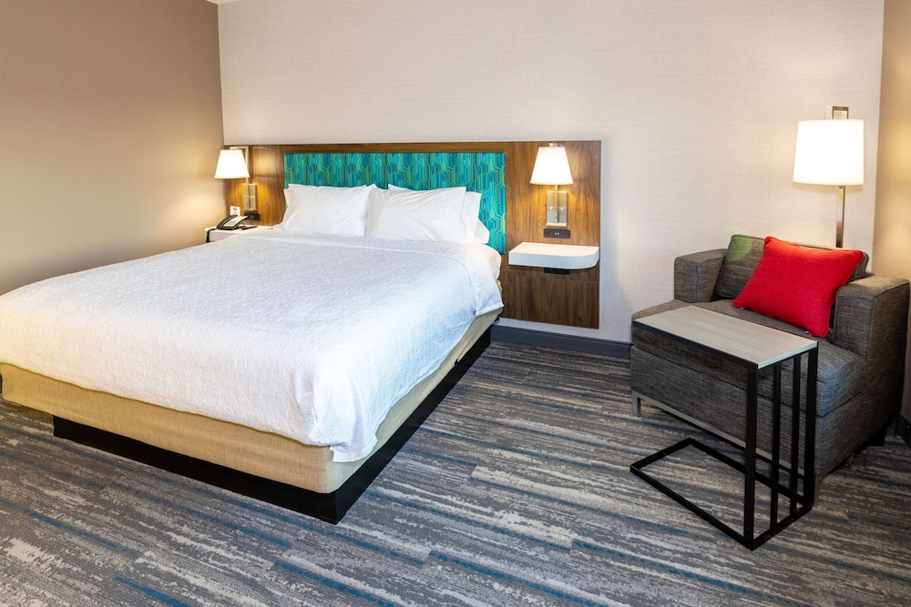 Hampton Inn by Hilton Selma - photo 14