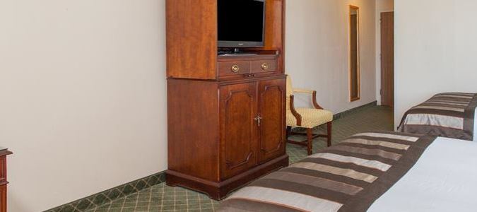 Ramada St Joseph - photo 15