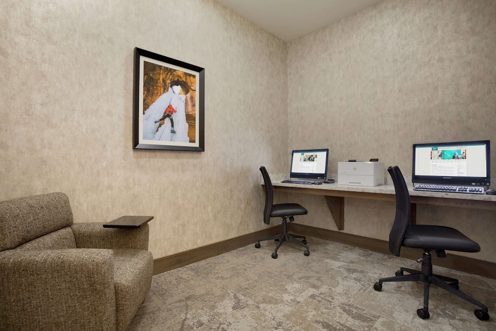 Homewood Suites by Hilton Moab - photo 35