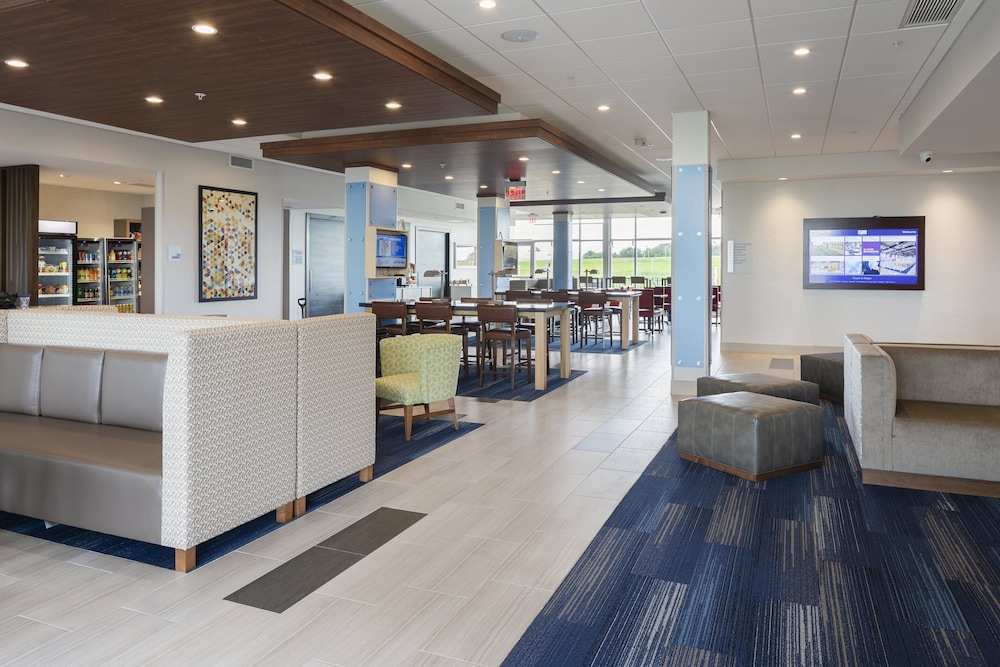 Holiday Inn Express & Suites Bourbonnais East Bradley by IHG - photo 13